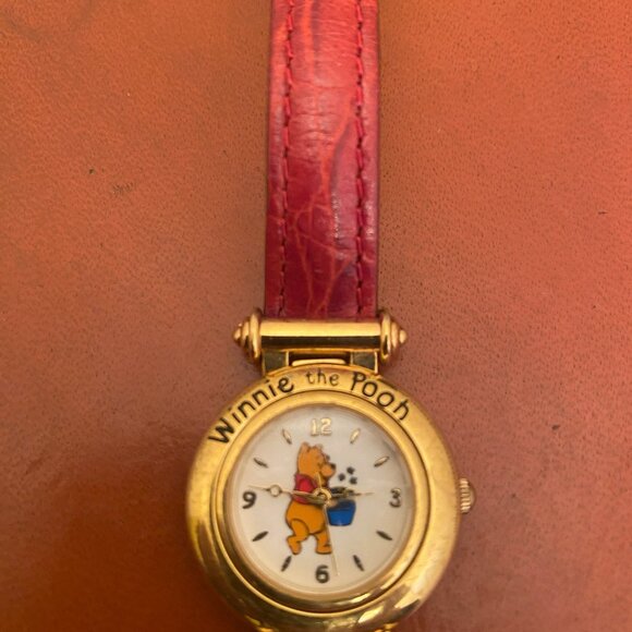 Vintage Winnie the Pooh watch with box. Interchangable bands and bezels - Picture 2 of 6